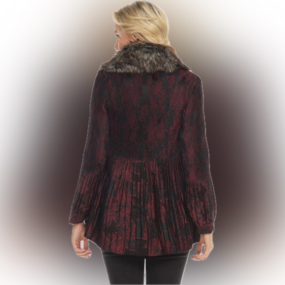 Lindi Size M Women’s Peplum Light Jacket with Detachable Faux Fur Collar - Picture 4 of 10